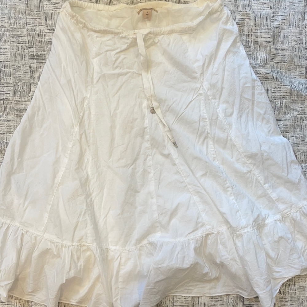 Hollister Long White Ruffle Skirt